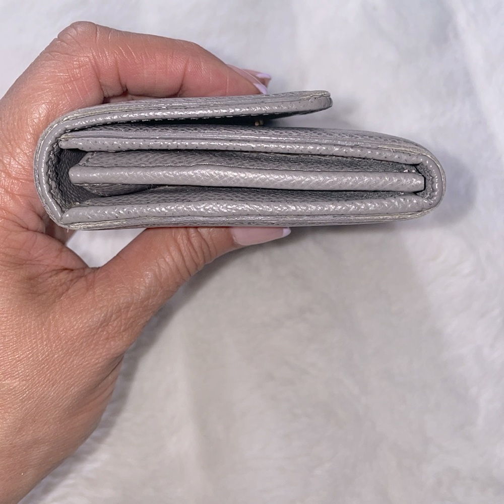 Salvatore Ferragamo Calf Leather Vara Ribbon Long Wallet ❤️😍 - Picture 7 of 10